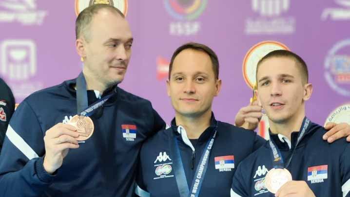 Srpski seniorski tim puškom pogodio bronzu na SP u Kairu